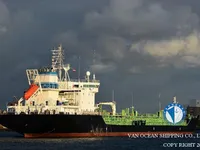 Olie-/chemikaliëntanker te koop