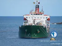 Olie-/chemikaliëntanker te koop