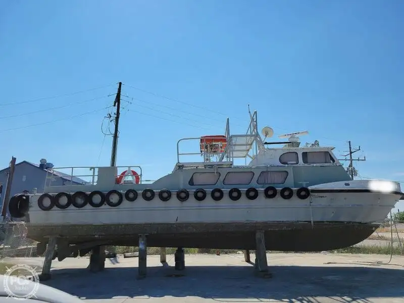 Bemanningboot te koop