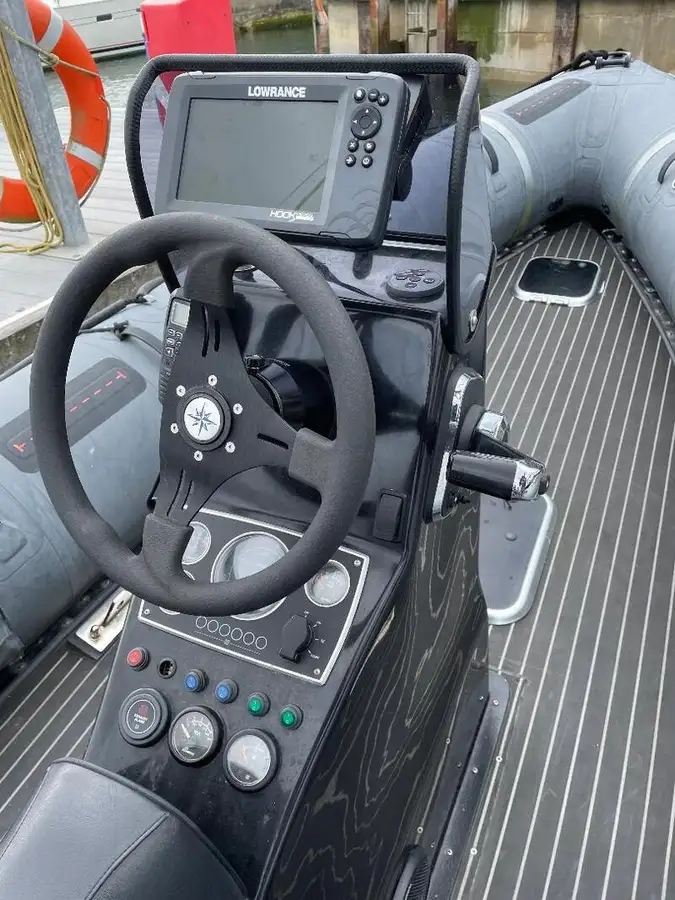 Stijve rubberboot te koop