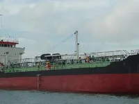 Olie-/chemikaliëntanker te koop