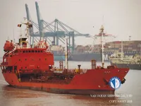 Olie-/chemikaliëntanker te koop