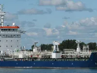 Olie-/chemikaliëntanker te koop