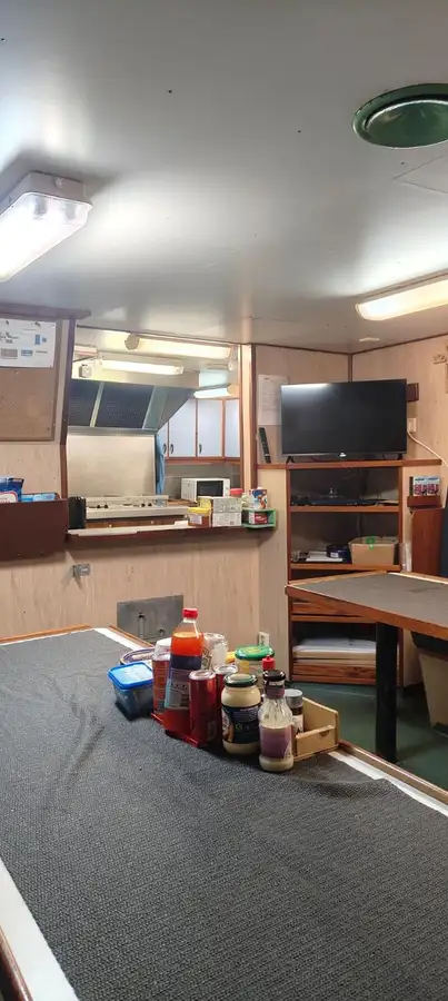 Bevoorradingsschip te koop