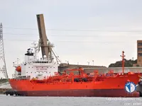 Olie-/chemikaliëntanker te koop