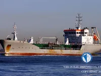 Olie-/chemikaliëntanker te koop