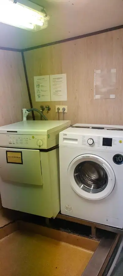 Bevoorradingsschip te koop