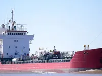 Olie-/chemikaliëntanker te koop