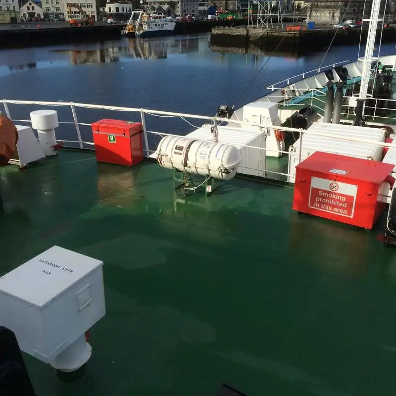 Onderzoeksvaartuig te koop