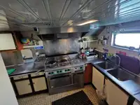 Bevoorradingsschip te koop