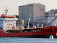 Olie-/chemikaliëntanker te koop