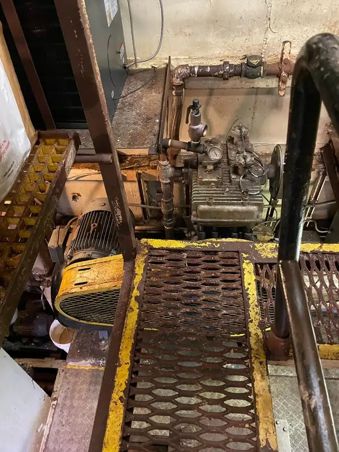 Baggeraarschip te koop