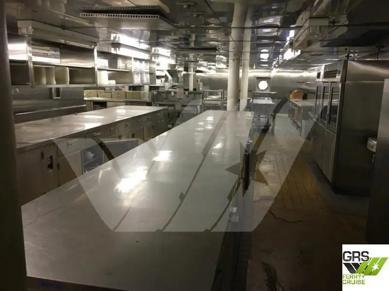 Passagiersschip te koop