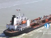 Olie-/chemikaliëntanker te koop