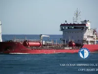 Olie-/chemikaliëntanker te koop