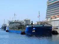 Oil/Chemical tanker Te koop