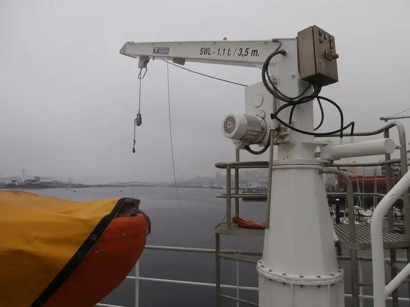 Containerschip te koop