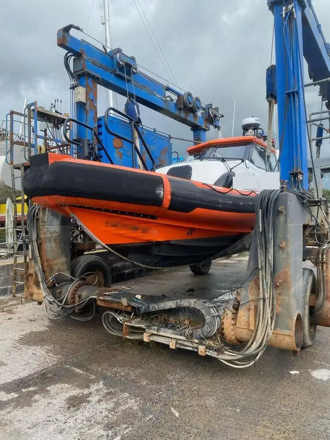 Stijve rubberboot te koop