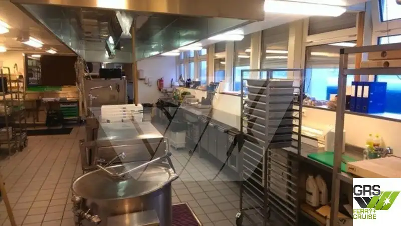 Accommodatieponton te koop