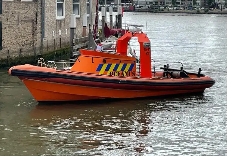 Stijve rubberboot te koop