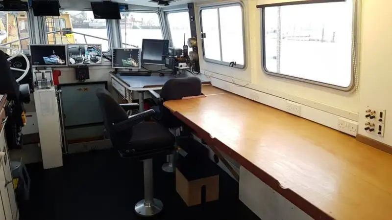 Containerschip te koop