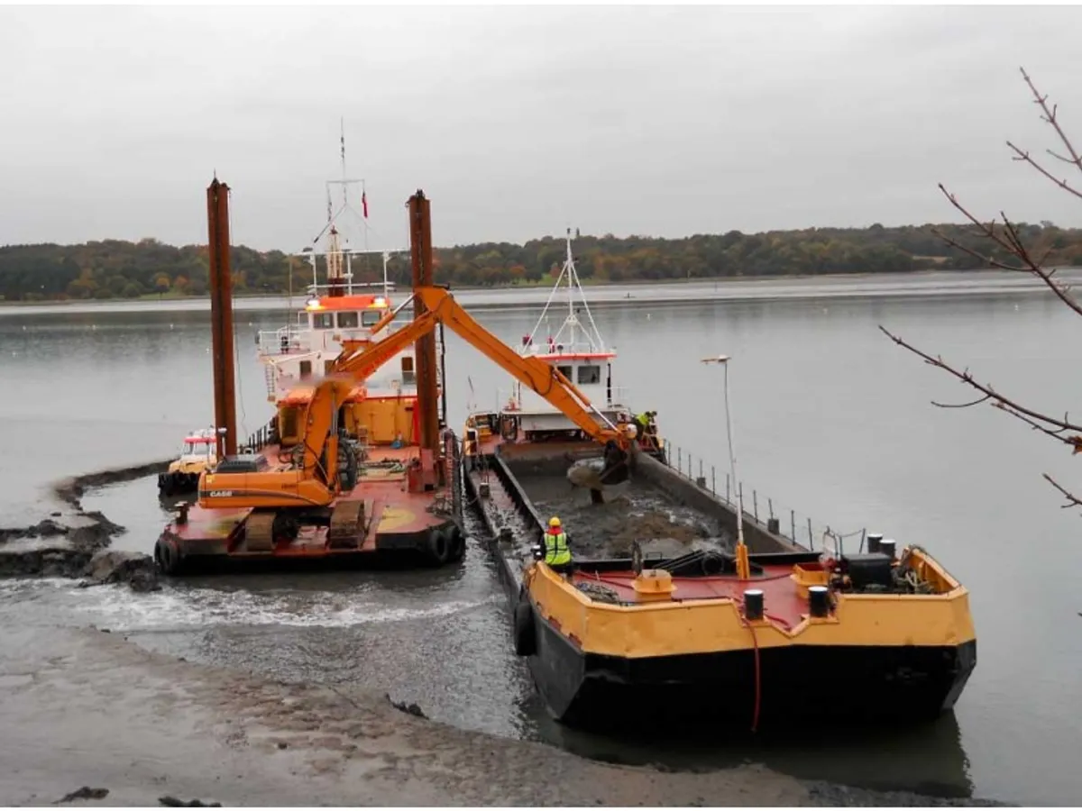 Baggeraarschip te koop