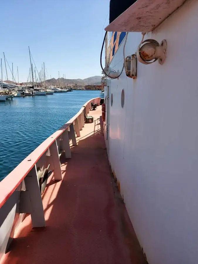 Sleperschip te koop