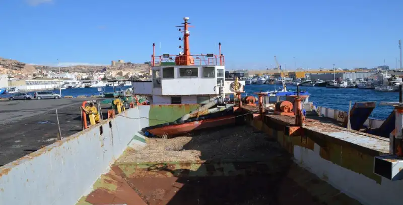 Containerschip te koop