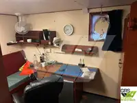 Bevoorradingsschip te koop