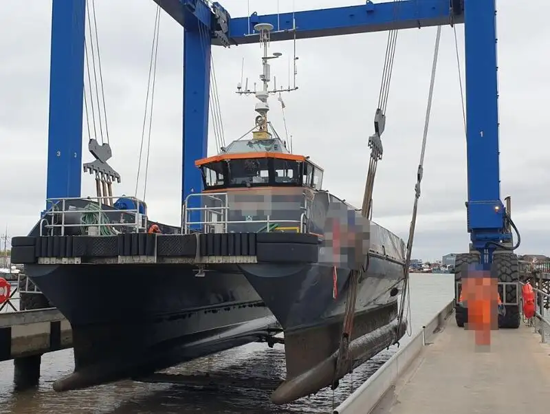 Servicevaartuig voor windparken te koop