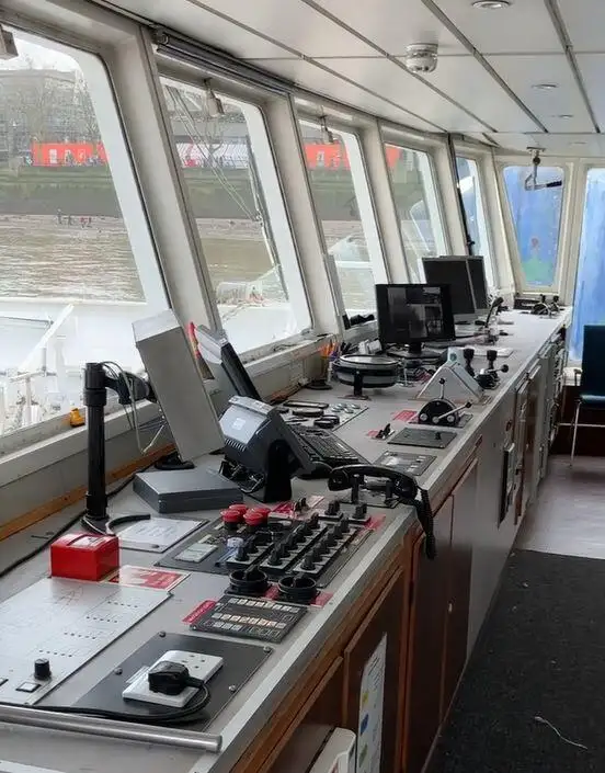 Ro-Ro-veerboot te koop