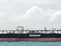 Olie-/chemikaliëntanker te koop