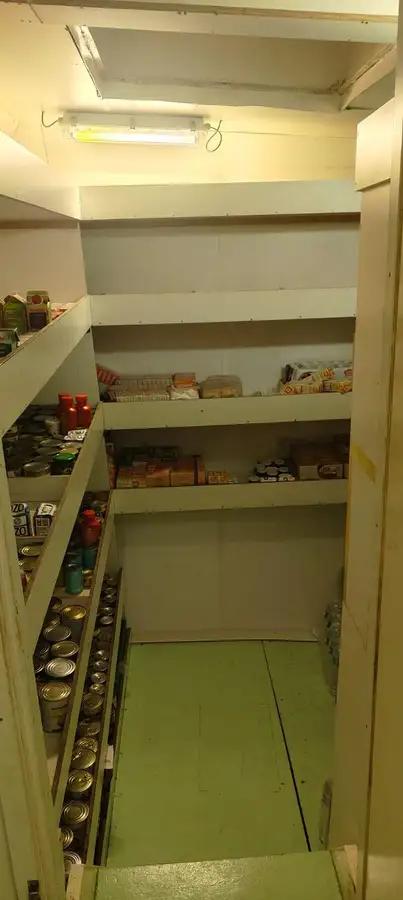 Bevoorradingsschip te koop