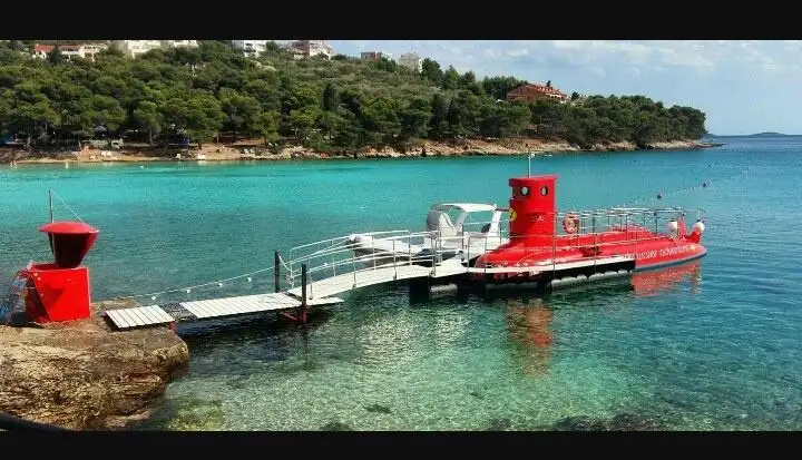 Onderzeeboot te koop