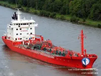 Olie-/chemikaliëntanker te koop