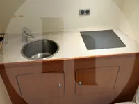 Onderzoeksvaartuig te koop