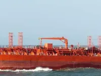 Olie-/chemikaliëntanker te koop