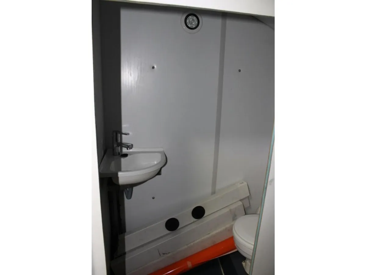Bemanningboot te koop