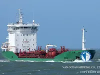 Olie-/chemikaliëntanker te koop