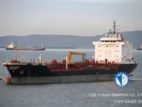 Olie-/chemikaliëntanker te koop