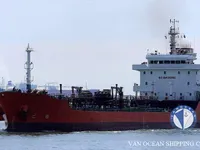 Olie-/chemikaliëntanker te koop