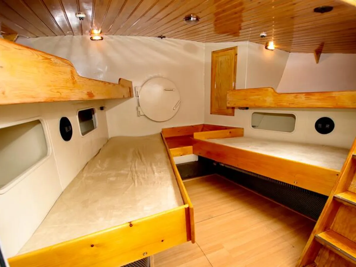 Lootsboot te koop