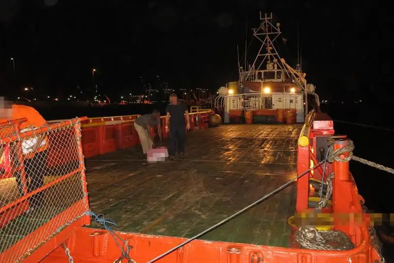 Bemanningboot te koop