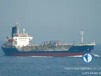 Olie-/chemikaliëntanker te koop