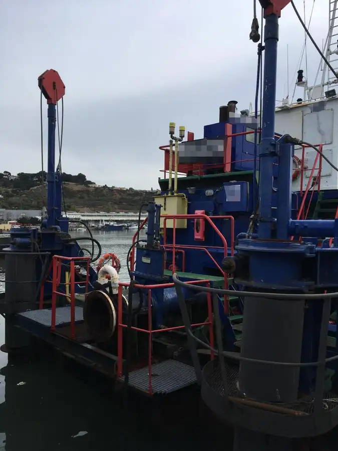 Baggeraarschip te koop