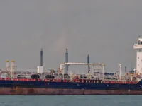 Olie-/chemikaliëntanker te koop
