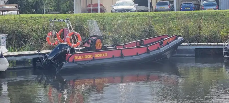 Stijve rubberboot te koop