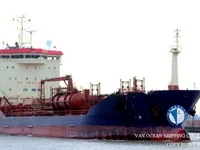 Olie-/chemikaliëntanker te koop