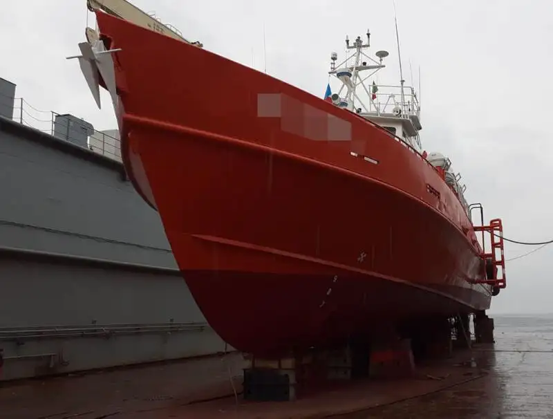 Bemanningboot te koop