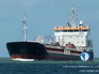 Olie-/chemikaliëntanker te koop